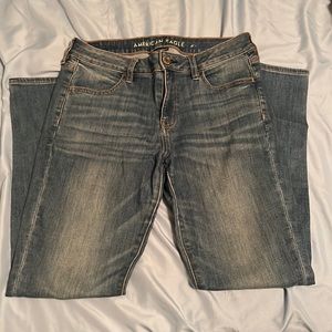 🔴 American Eagle jean size 10